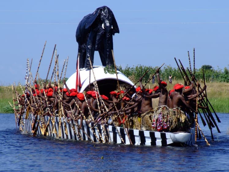 Kuomboka — the royal crossing